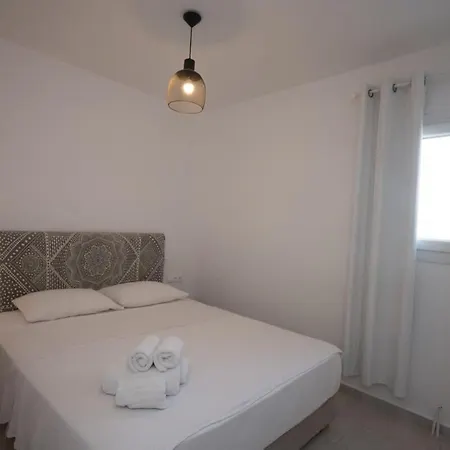 דירה Mykonos Stylish Apts Perfect For 8 People W Pool Plintri