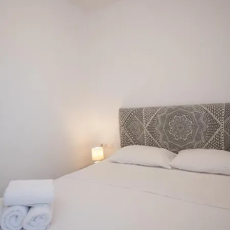 Mykonos Stylish Apts Perfect For 8 People W Pool Διαμέρισμα Plintri